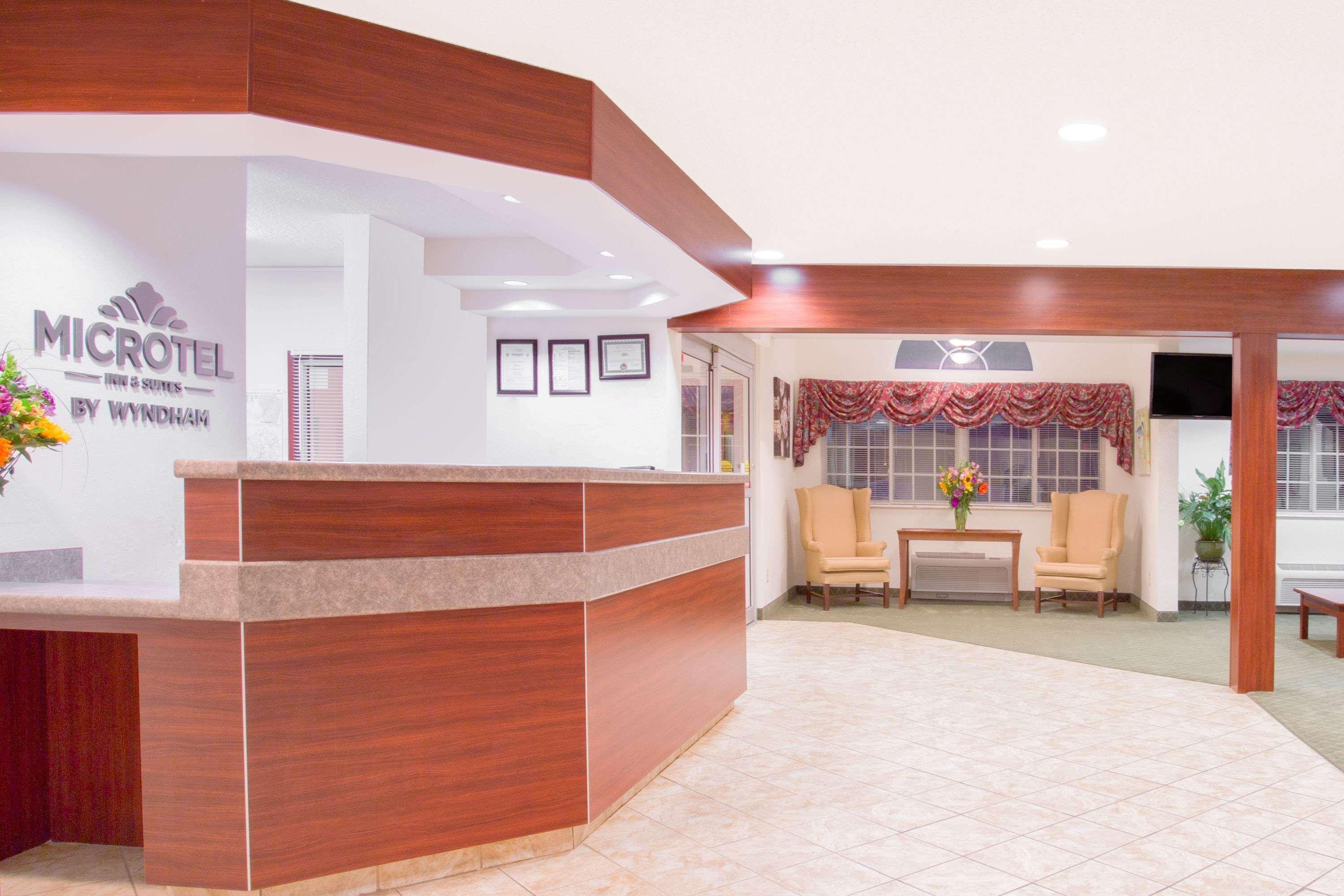 Microtel Inn And Suites Gassaway Kültér fotó