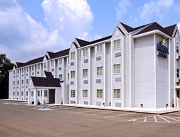Microtel Inn And Suites Gassaway Kültér fotó